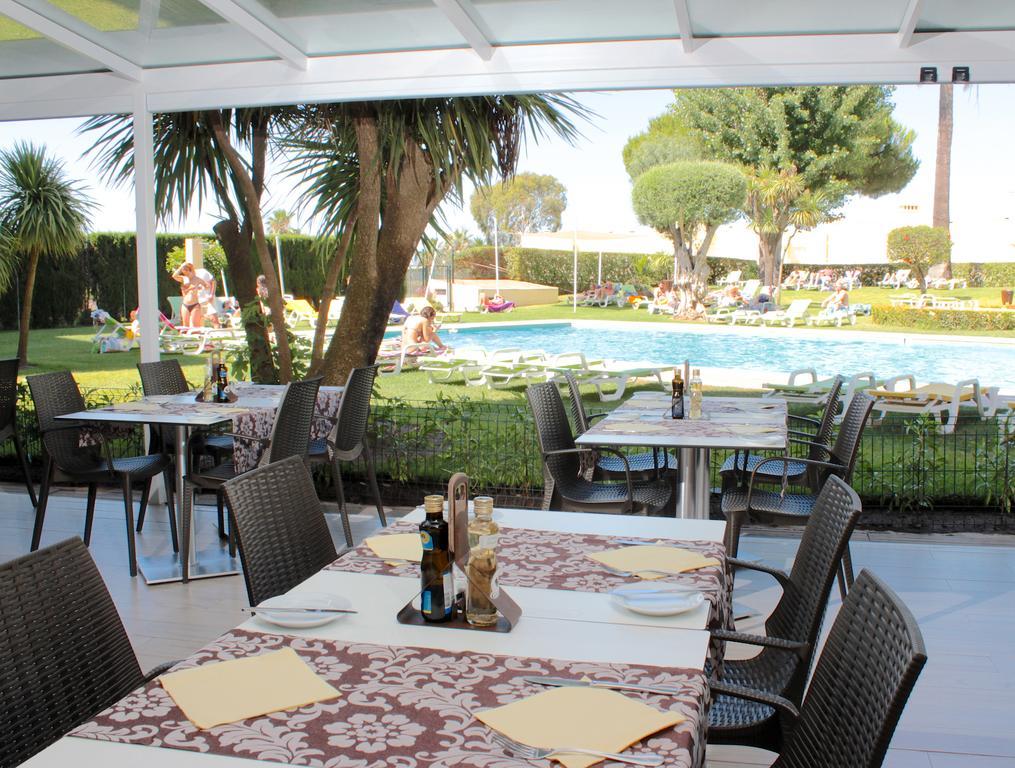 Parque Mourabel Oasis Village&pe Do 3*